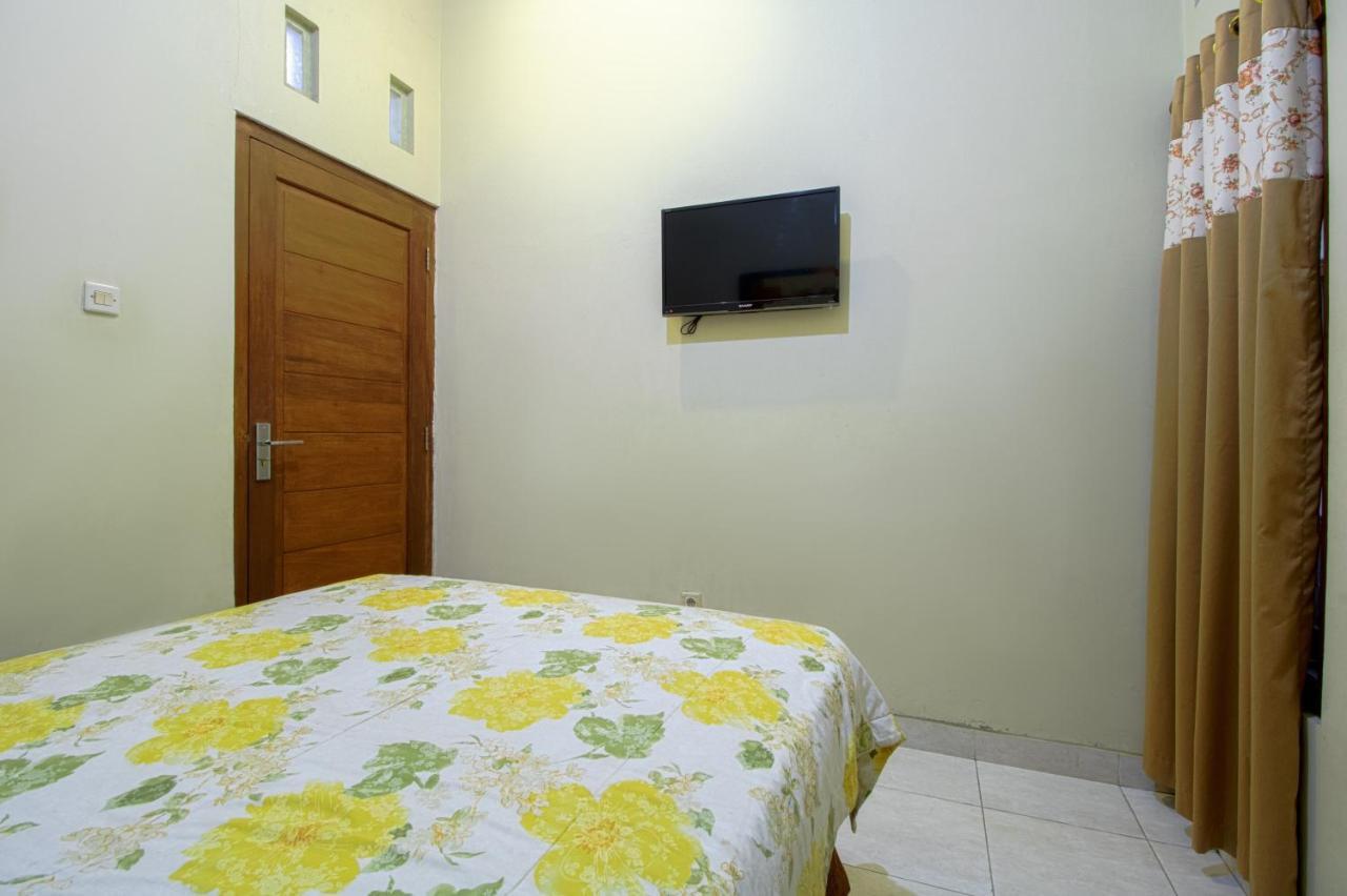 Ndalem Timoho Hotel Yogyakarta Exterior photo